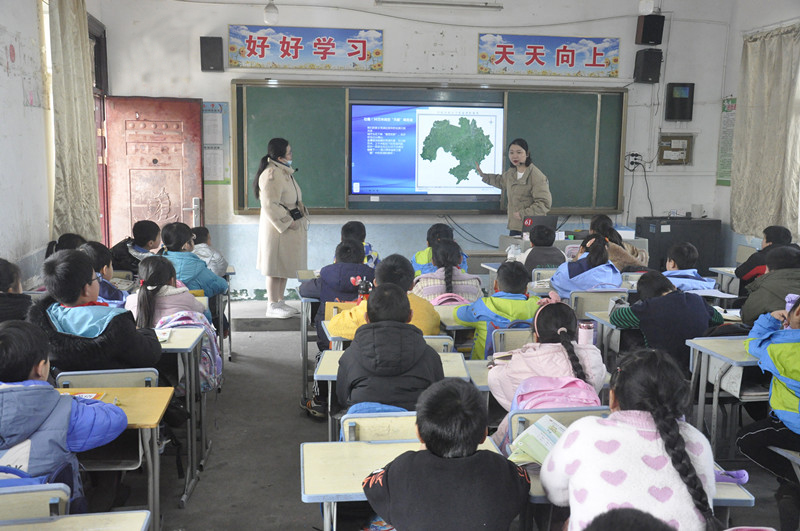 1646117048909352.jpg 上课现场.jpg