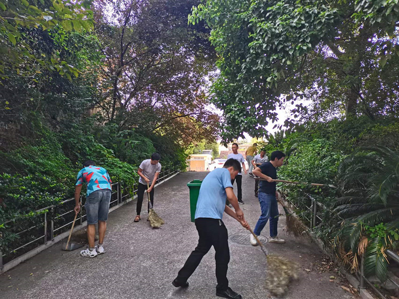 1662603840960245.jpg 清扫现场_副本.jpg