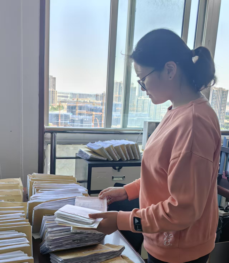 1747622690795797.png 张婉琪_副本.png