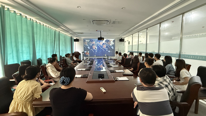 1756946012639771.jpg 高分观看.jpg